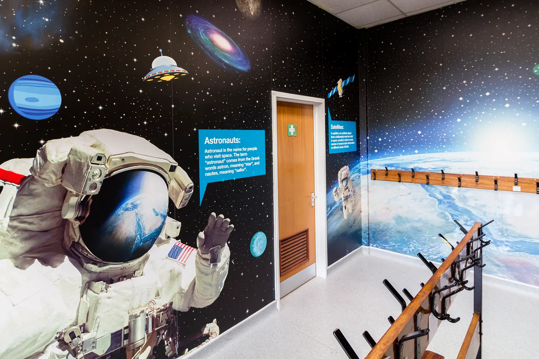 Wallisdean Infant School large format science themed corridor wall art