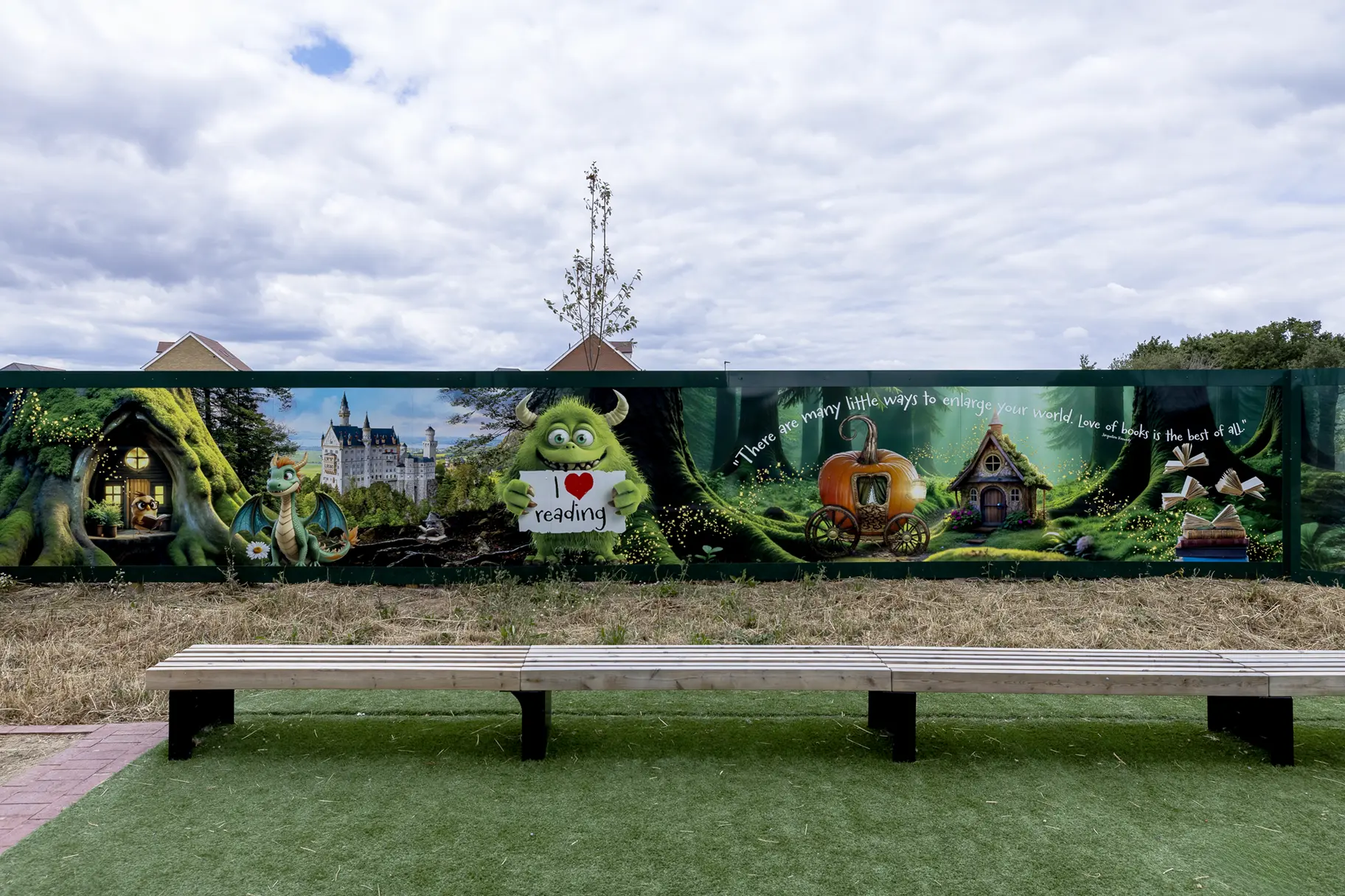 Chapel Hill Primary School literacy fence wall art