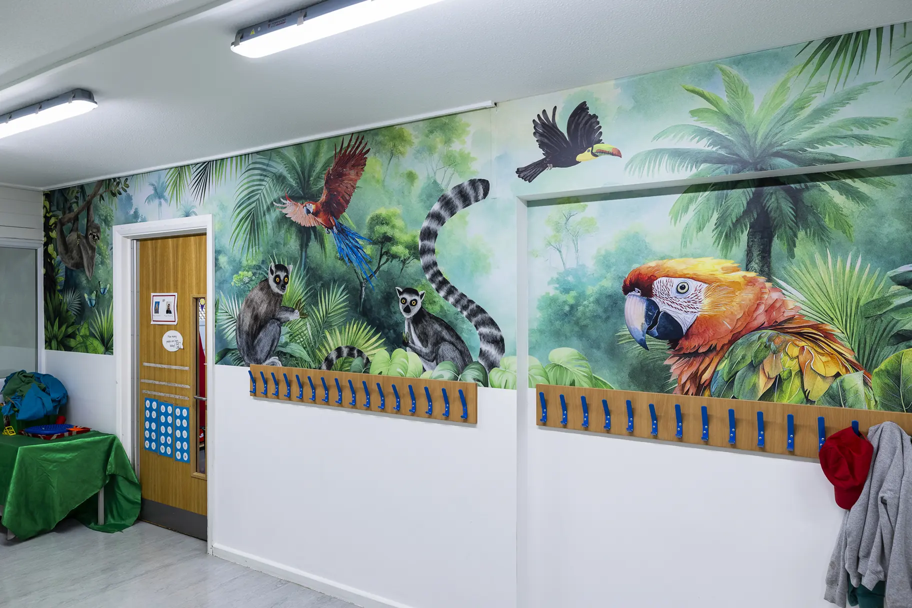 Hampton Infant School early years corridor wall art