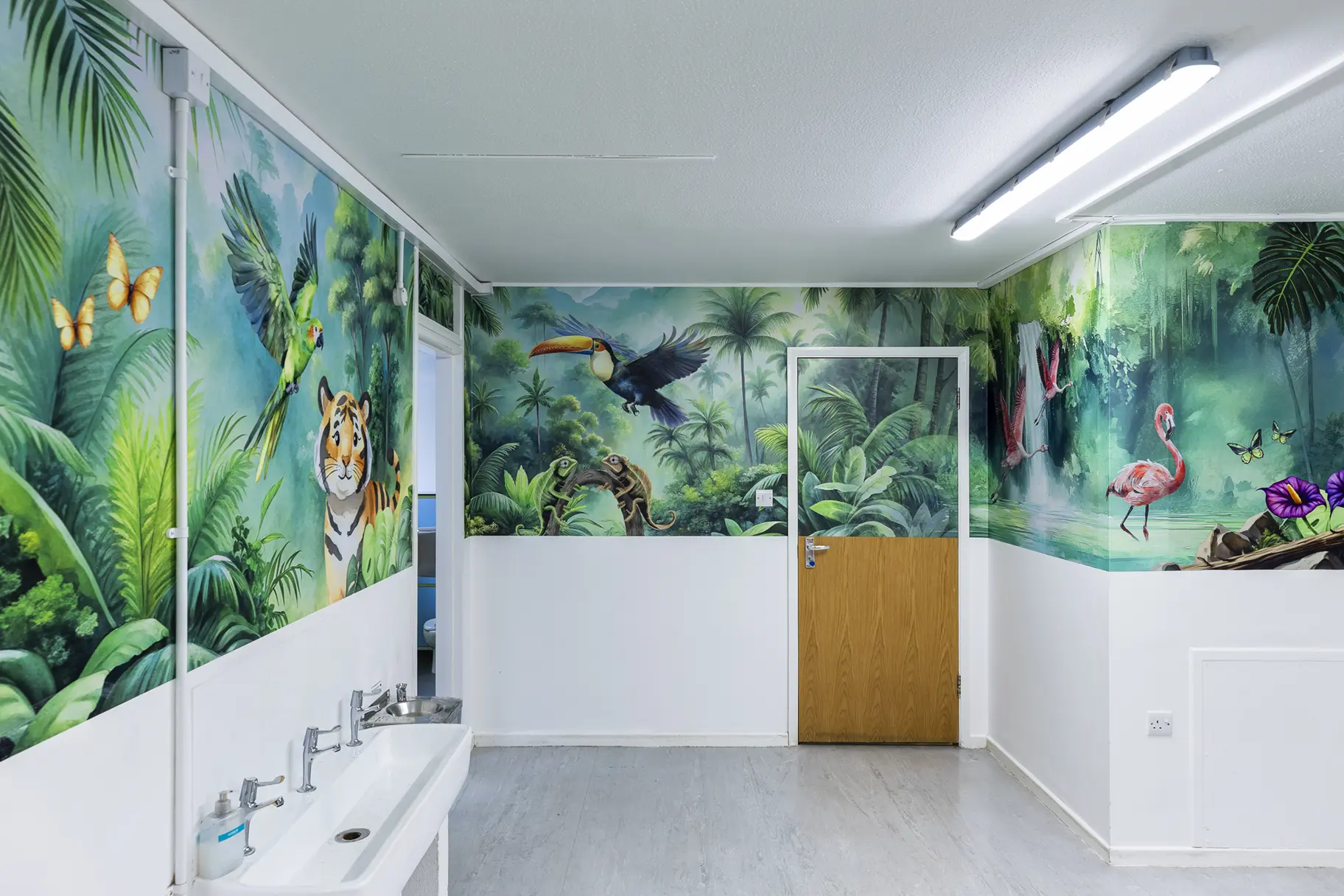 Hampton Infant School early years corridor wall art