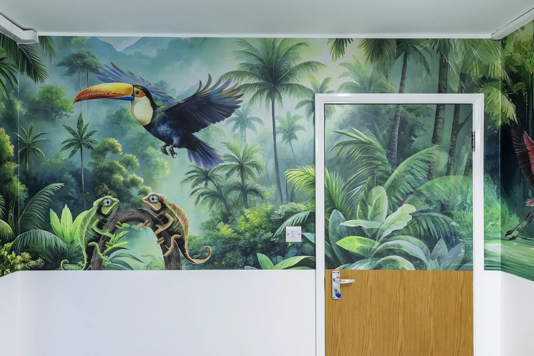 Hampton Infant School early years corridor wall art