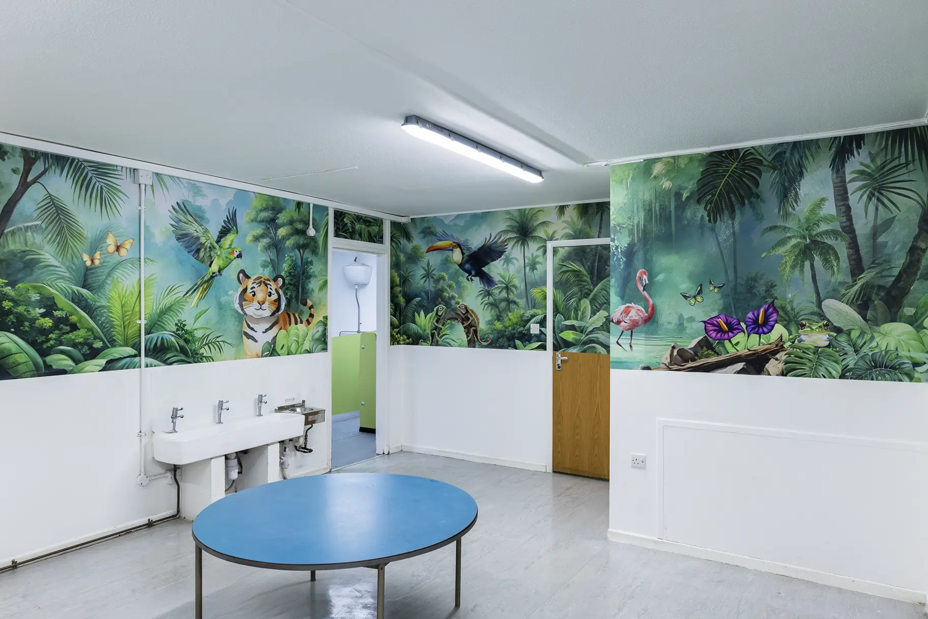 Hampton Infant School early years corridor wall art
